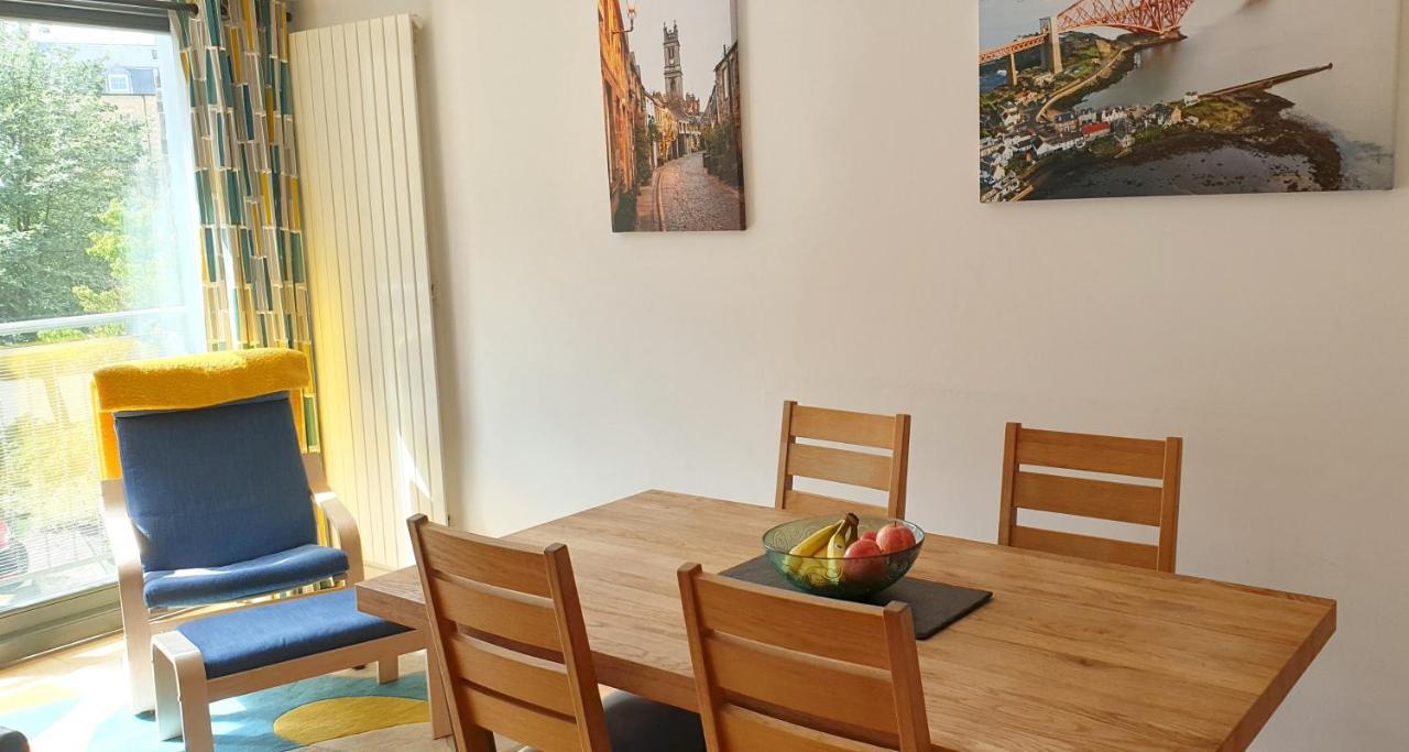 Altido Alluring 3Br Apt Near The Centre With Parking เอดินบะระ ภายนอก รูปภาพ